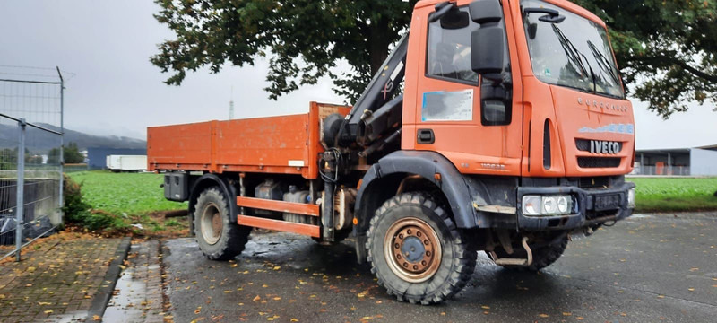 Iveco ML110-220 4x4 mit Kran+Funk - Samochód ciężarowy skrzyniowy/ Platforma, Samochod ciężarowy z HDS: zdjęcie 1 Iveco ML110-220 4x4 mit Kran+Funk - Samochód ciężarowy skrzyniowy/ Platforma, Samochod ciężarowy z HDS: zdjęcie 1