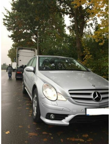 Mercedes-Benz R-Klasse 320 CDI L 4Matic 7G-TRONIC DPF AMG-Paket - Samochód osobowy: zdjęcie 1 Mercedes-Benz R-Klasse 320 CDI L 4Matic 7G-TRONIC DPF AMG-Paket - Samochód osobowy: zdjęcie 1