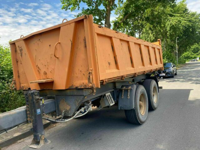 Renders Tandemkipper Stahl 3 Seiten - Przyczepa wywrotka: zdjęcie 1 Renders Tandemkipper Stahl 3 Seiten - Przyczepa wywrotka: zdjęcie 1