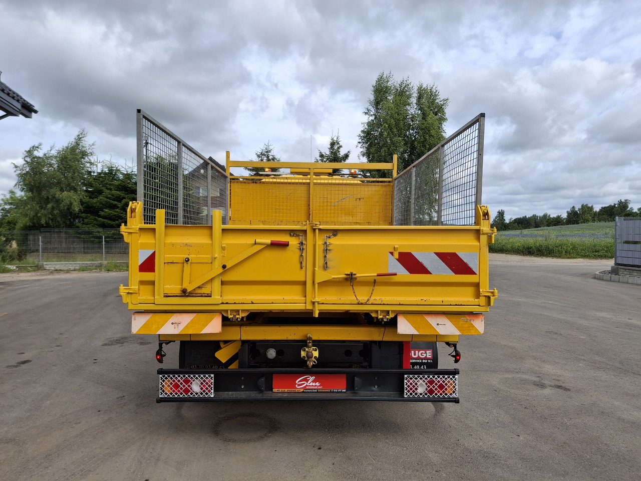 RENAULT D7.5 Wywrotka Kipper 3 Stronna 2015r 84 Tyś KM - Wywrotka: zdjęcie 4 RENAULT D7.5 Wywrotka Kipper 3 Stronna 2015r 84 Tyś KM - Wywrotka: zdjęcie 4