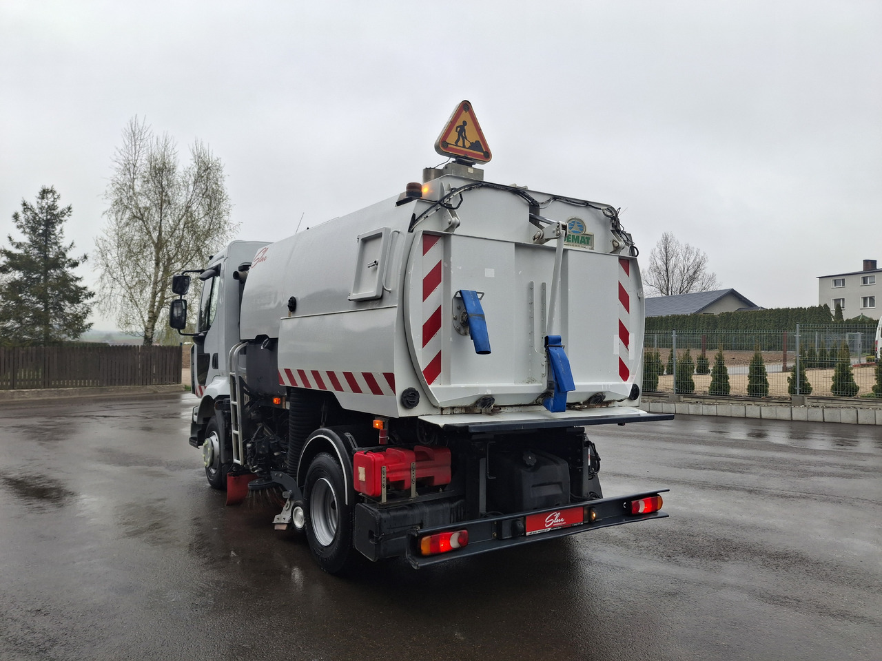RENAULT Midlum 220 Zamiatarka Kehrmaschine Johnston 2 Motoren Szczotki L/R - Zamiatarka uliczna: zdjęcie 3 RENAULT Midlum 220 Zamiatarka Kehrmaschine Johnston 2 Motoren Szczotki L/R - Zamiatarka uliczna: zdjęcie 3
