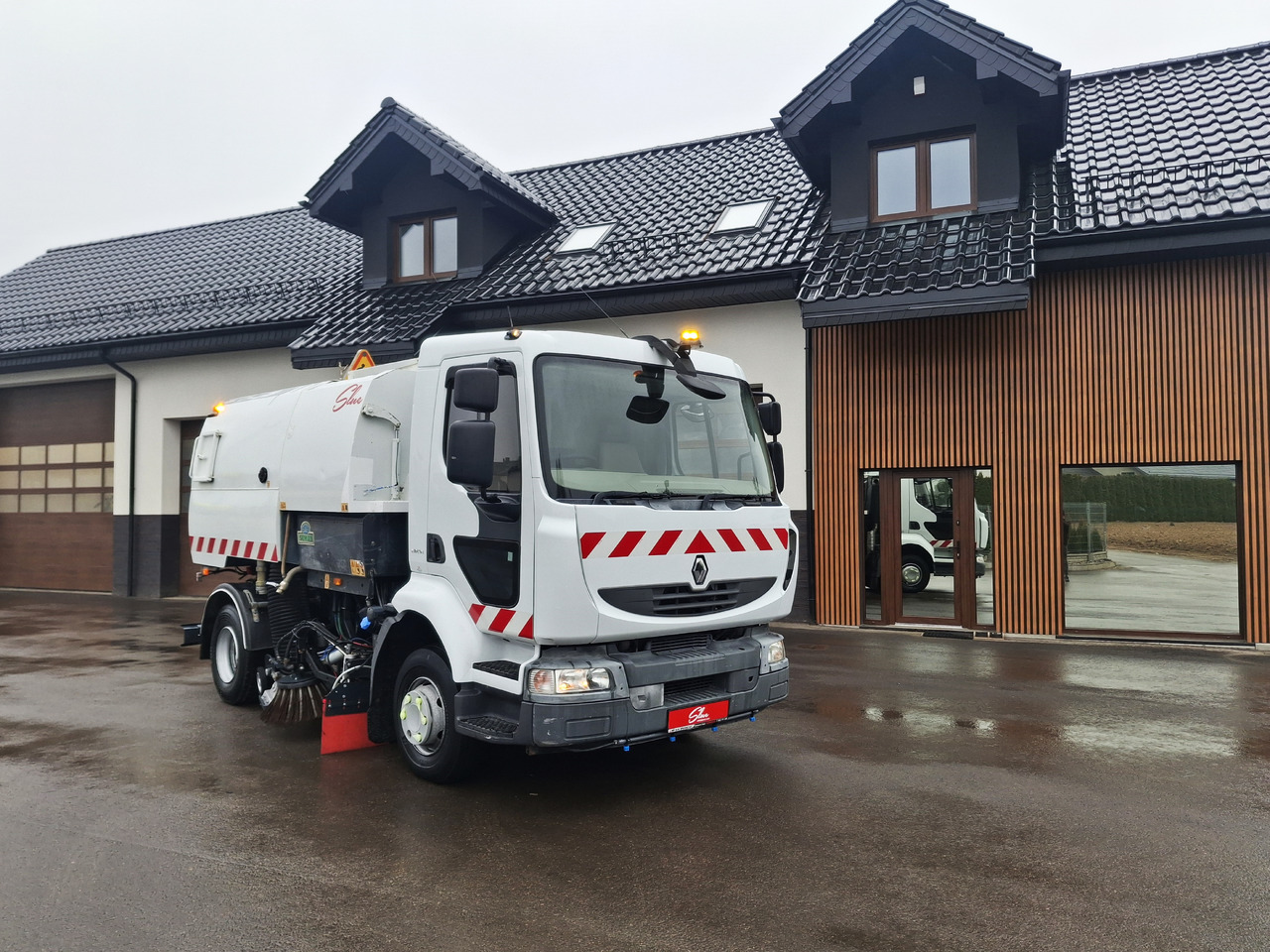 RENAULT Midlum 220 Zamiatarka Kehrmaschine Johnston 2 Motoren Szczotki L/R - Zamiatarka uliczna: zdjęcie 1 RENAULT Midlum 220 Zamiatarka Kehrmaschine Johnston 2 Motoren Szczotki L/R - Zamiatarka uliczna: zdjęcie 1