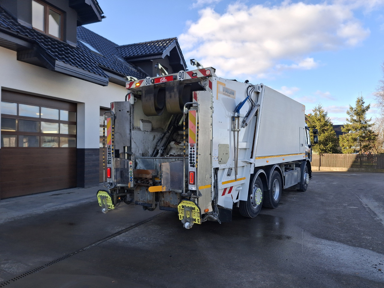 Renault D26 Śmieciarka Mullwagen Environnement VR5 LEV Euro 6 - Śmieciarka: zdjęcie 4 Renault D26 Śmieciarka Mullwagen Environnement VR5 LEV Euro 6 - Śmieciarka: zdjęcie 4