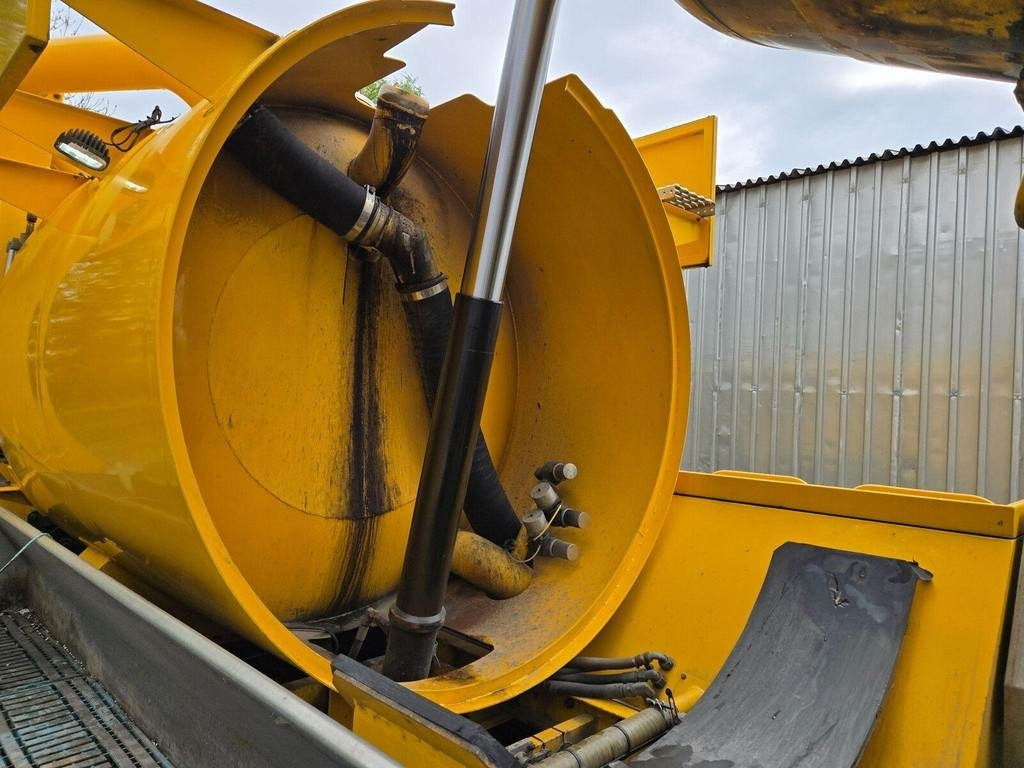 Scania R420 6X2 ADR AMPHITECH VORTEX 13m³ - Samochód asenizacyjny: zdjęcie 4 Scania R420 6X2 ADR AMPHITECH VORTEX 13m³ - Samochód asenizacyjny: zdjęcie 4