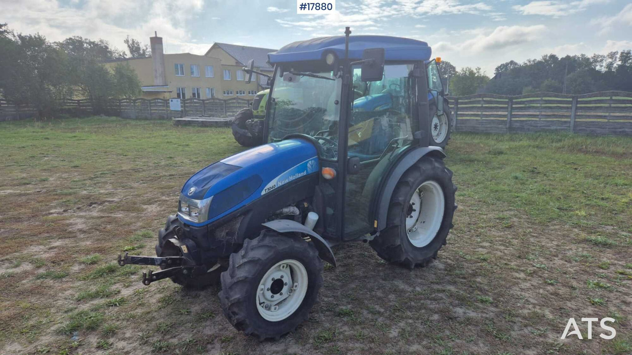 2011 New Holland T 3040 - Mini traktor: zdjęcie 4 2011 New Holland T 3040 - Mini traktor: zdjęcie 4