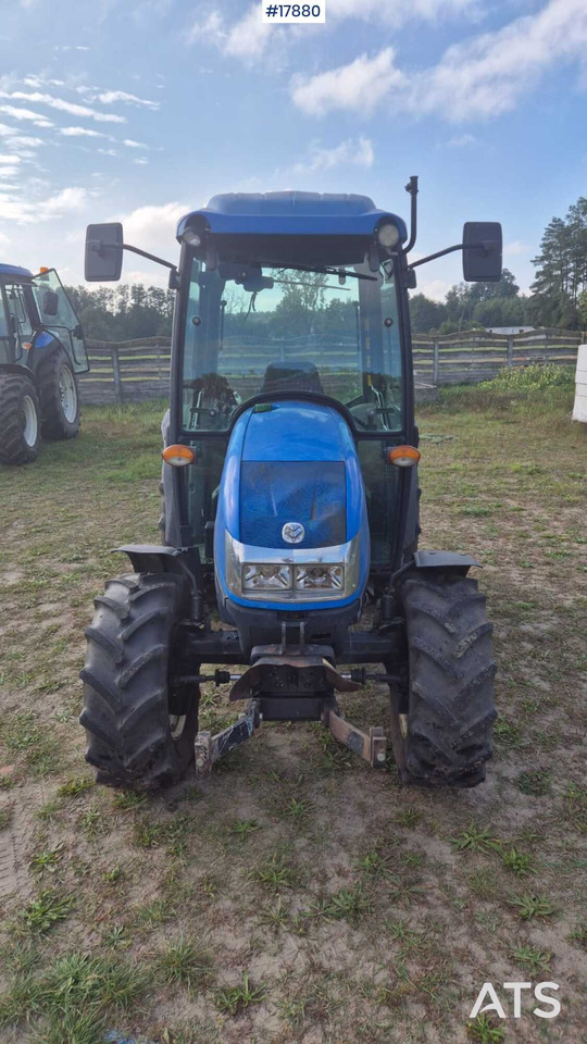 2011 New Holland T 3040 - Mini traktor: zdjęcie 2 2011 New Holland T 3040 - Mini traktor: zdjęcie 2