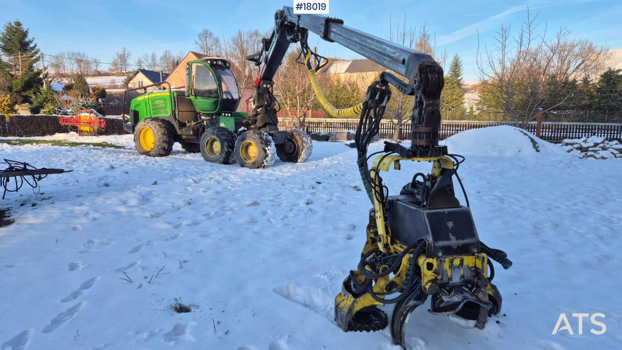 John Deere 1270E harvester (2009) - Harvester: zdjęcie 3 John Deere 1270E harvester (2009) - Harvester: zdjęcie 3