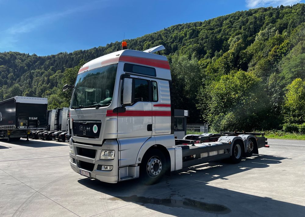 MAN TGX 18.480 // Euro 5 // 6x2 // BDF // Cały na poduszkach // Automat // - Samochód ciężarowe pod zabudowę: zdjęcie 1 MAN TGX 18.480 // Euro 5 // 6x2 // BDF // Cały na poduszkach // Automat // - Samochód ciężarowe pod zabudowę: zdjęcie 1