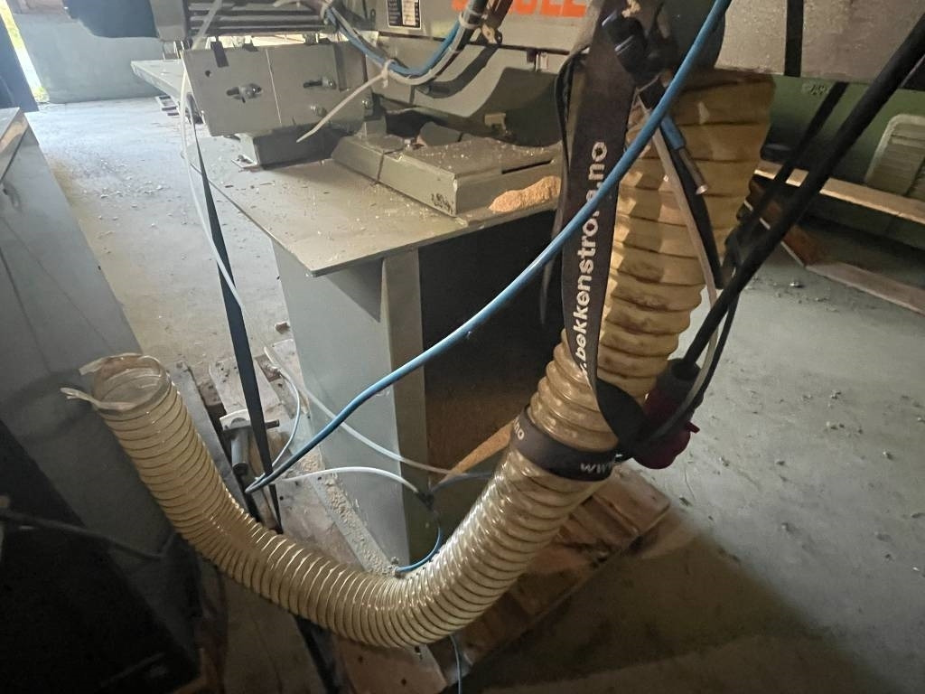 Obrabiarka Annet GRAULE QNF Crosscut saw with TigerStop TS 4.8 L Au: zdjęcie 9 Obrabiarka Annet GRAULE QNF Crosscut saw with TigerStop TS 4.8 L Au: zdjęcie 9