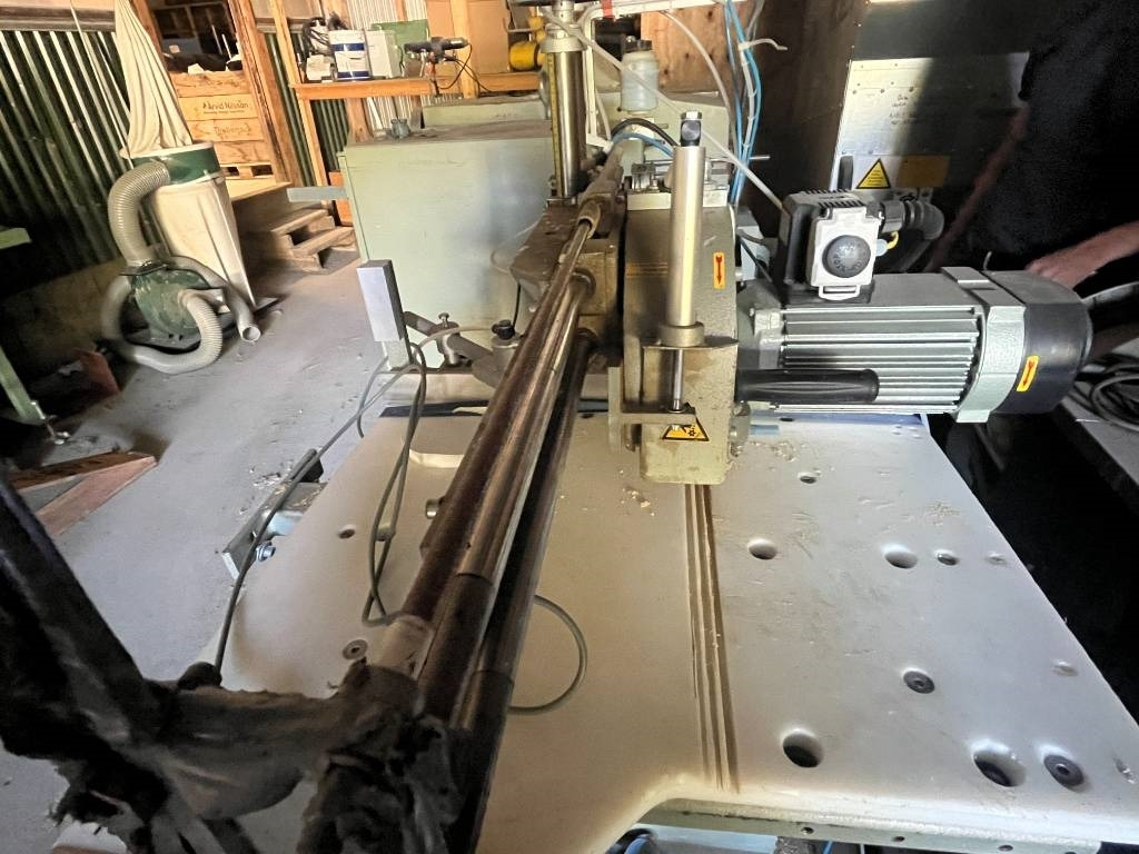 Obrabiarka Annet GRAULE QNF Crosscut saw with TigerStop TS 4.8 L Au: zdjęcie 10 Obrabiarka Annet GRAULE QNF Crosscut saw with TigerStop TS 4.8 L Au: zdjęcie 10