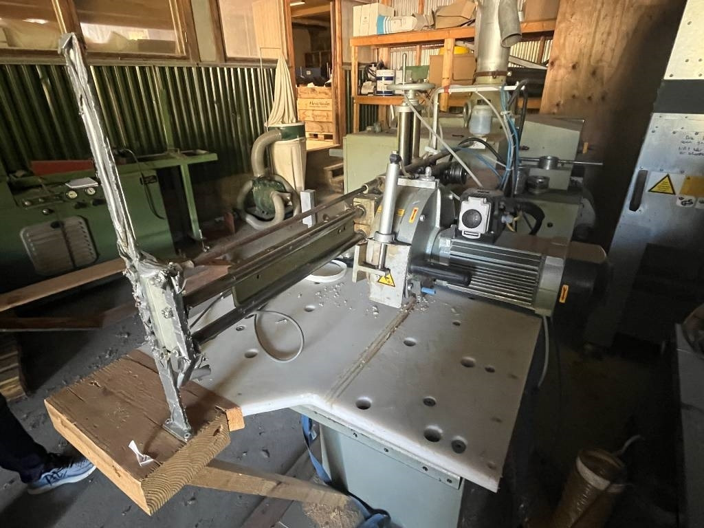 Annet GRAULE QNF Crosscut saw with TigerStop TS 4.8 L Au - Obrabiarka: zdjęcie 5 Annet GRAULE QNF Crosscut saw with TigerStop TS 4.8 L Au - Obrabiarka: zdjęcie 5