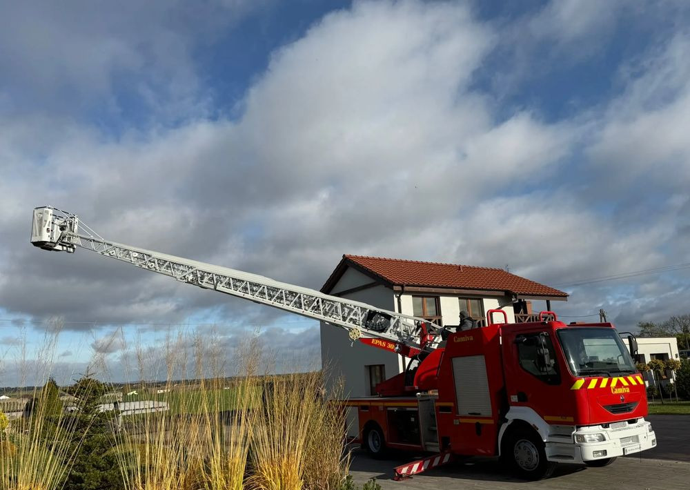 Renault Midlum 210 - Samochód pożarniczy: zdjęcie 4 Renault Midlum 210 - Samochód pożarniczy: zdjęcie 4