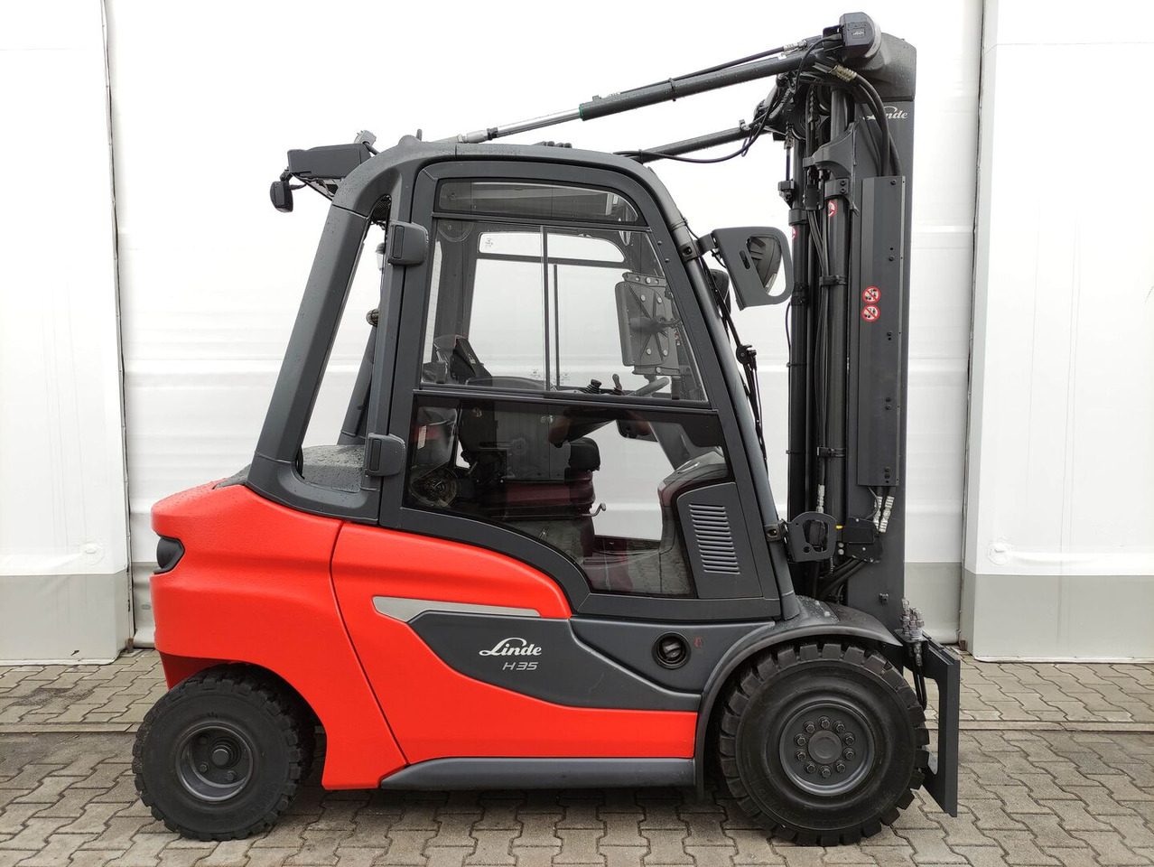 Linde H35D-01-120 (LACK NEU) - Wózek widłowy diesel: zdjęcie 2 Linde H35D-01-120 (LACK NEU) - Wózek widłowy diesel: zdjęcie 2