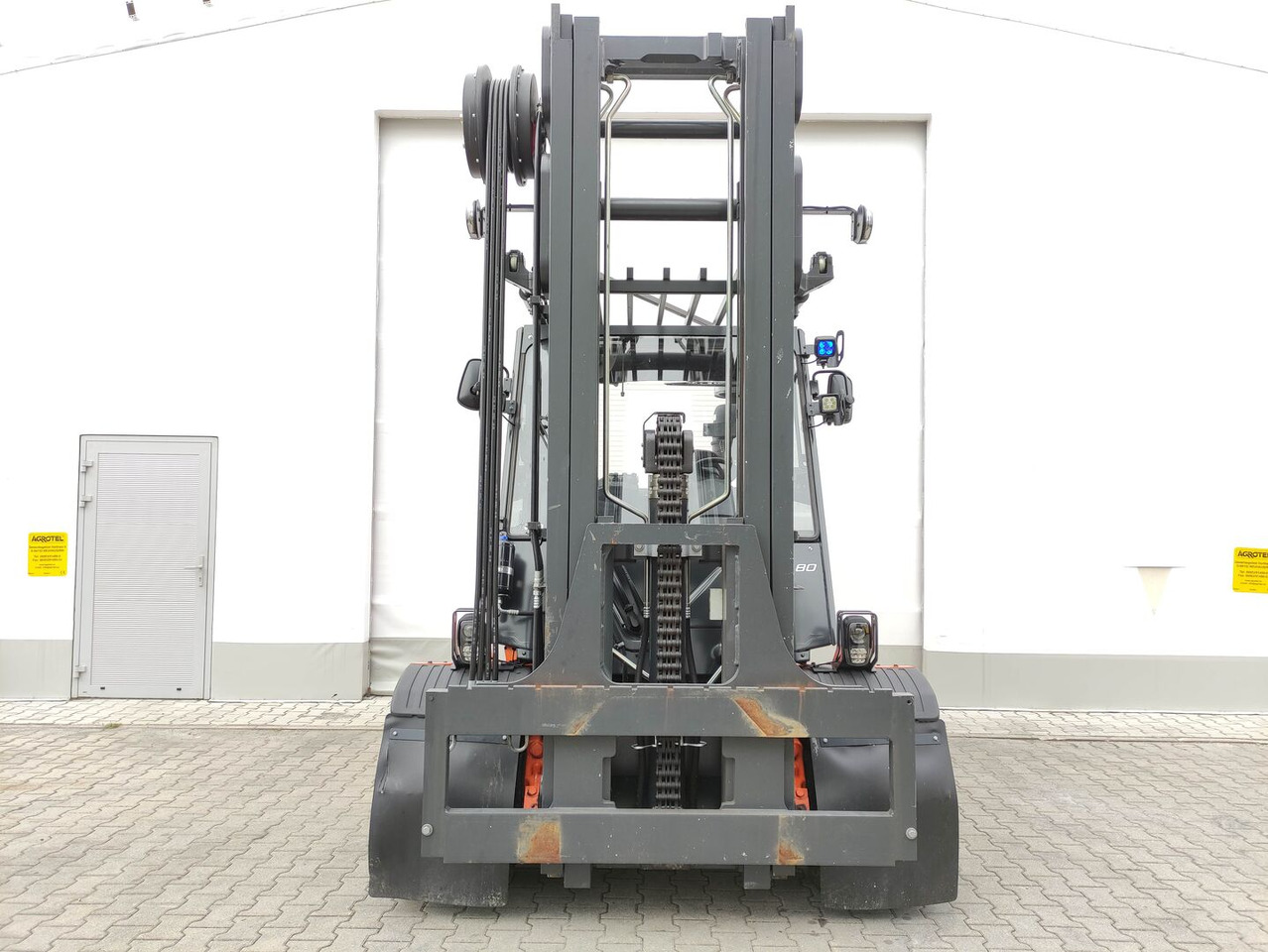 Linde H80D-03/900-396/EVO - Wózek widłowy diesel: zdjęcie 3 Linde H80D-03/900-396/EVO - Wózek widłowy diesel: zdjęcie 3