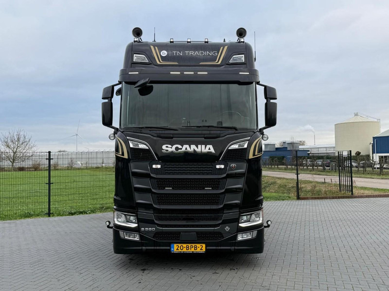 Scania S580 9 TONS VOORAS, EURO 6D, 50 YEAR V8, VOLLUCHT, 6 BALGEN, ALCOA, HYDRAULIEK, LED. - Ciągnik siodłowy: zdjęcie 5 Scania S580 9 TONS VOORAS, EURO 6D, 50 YEAR V8, VOLLUCHT, 6 BALGEN, ALCOA, HYDRAULIEK, LED. - Ciągnik siodłowy: zdjęcie 5