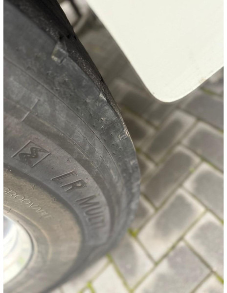 Wywrotka Volvo FH16.650XL VOLLUCHT, RETARDER, HYDRAULIEK, LEER, PARK COOL.: zdjęcie 19 Wywrotka Volvo FH16.650XL VOLLUCHT, RETARDER, HYDRAULIEK, LEER, PARK COOL.: zdjęcie 19