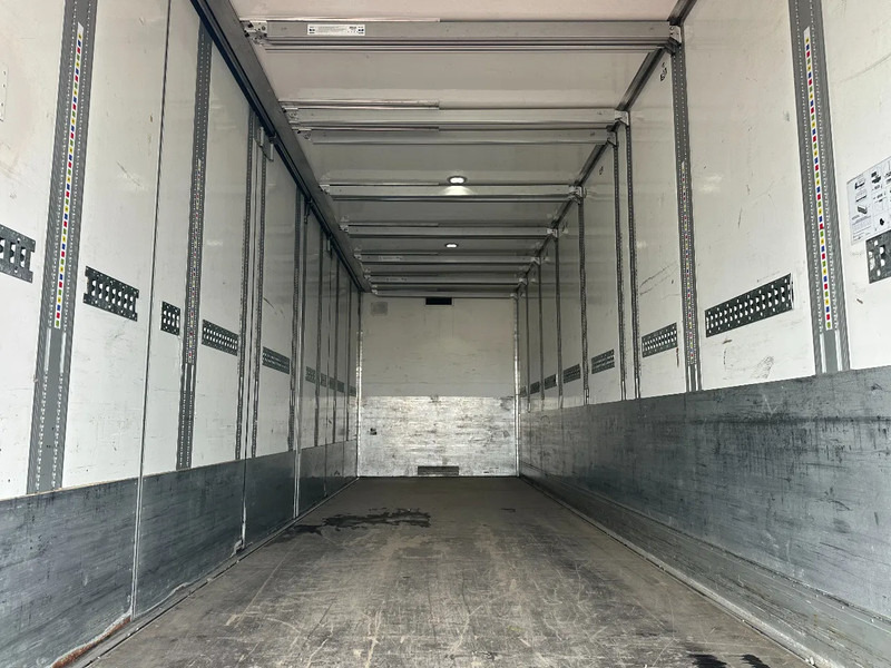 Samochód ciężarowy furgon Scania R580 V8 8x2*6 Ekeri Full Side Opening / Retarder / 605 Tkm / Full Air: zdjęcie 10 Samochód ciężarowy furgon Scania R580 V8 8x2*6 Ekeri Full Side Opening / Retarder / 605 Tkm / Full Air: zdjęcie 10