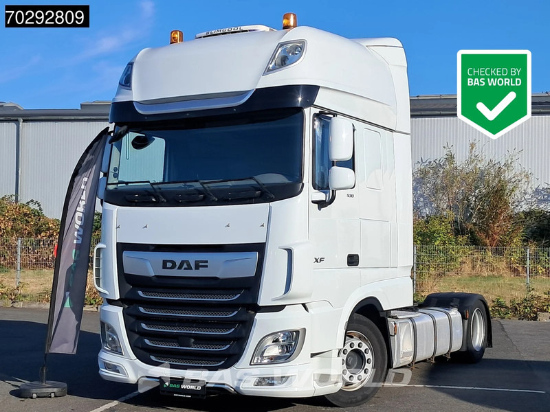 DAF XF 530 4X2 Mega SSC Hebesattel Retarder 2xTanks ACC Standklima Euro 6 - Ciągnik siodłowy: zdjęcie 1 DAF XF 530 4X2 Mega SSC Hebesattel Retarder 2xTanks ACC Standklima Euro 6 - Ciągnik siodłowy: zdjęcie 1