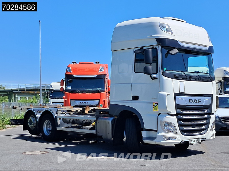 DAF XF 450 6X2 BDF SSC Retarder 2x Tanks Liftachse Standklima LED ACC Euro 6 - Ciężarówka kontenerowiec/ System wymienny: zdjęcie 3 DAF XF 450 6X2 BDF SSC Retarder 2x Tanks Liftachse Standklima LED ACC Euro 6 - Ciężarówka kontenerowiec/ System wymienny: zdjęcie 3