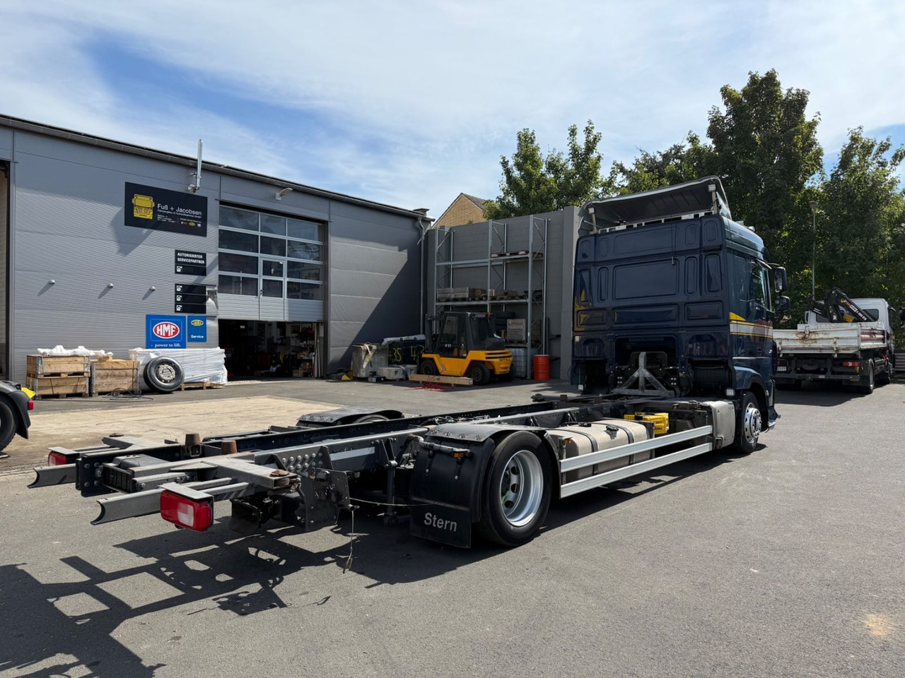 DAF XF430/Jumbo;Mega/Intarder/Standklima-Heizung/BDF - Ciężarówka kontenerowiec/ System wymienny: zdjęcie 5 DAF XF430/Jumbo;Mega/Intarder/Standklima-Heizung/BDF - Ciężarówka kontenerowiec/ System wymienny: zdjęcie 5
