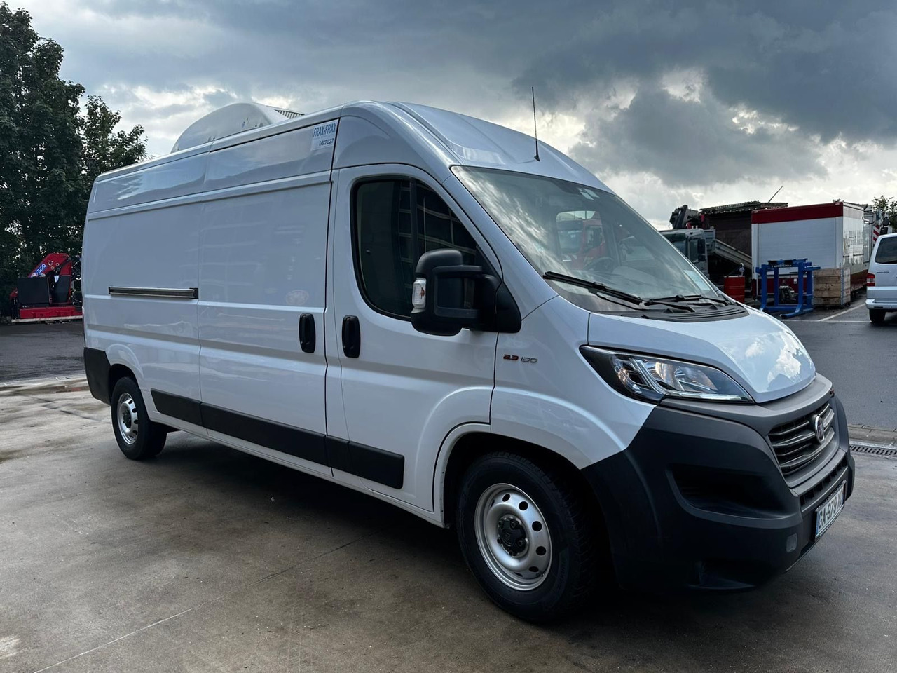 Fiat Ducato Isberg Pharma-Kühler -30°C/4°C/22°C - Samochód dostawczy chłodnia: zdjęcie 3 Fiat Ducato Isberg Pharma-Kühler -30°C/4°C/22°C - Samochód dostawczy chłodnia: zdjęcie 3