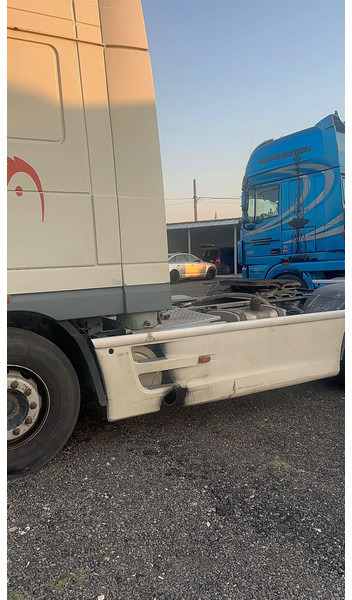 DAF 95.480 XF95.480 AUTOMATIC - Wózek terminalowy: zdjęcie 4 DAF 95.480 XF95.480 AUTOMATIC - Wózek terminalowy: zdjęcie 4