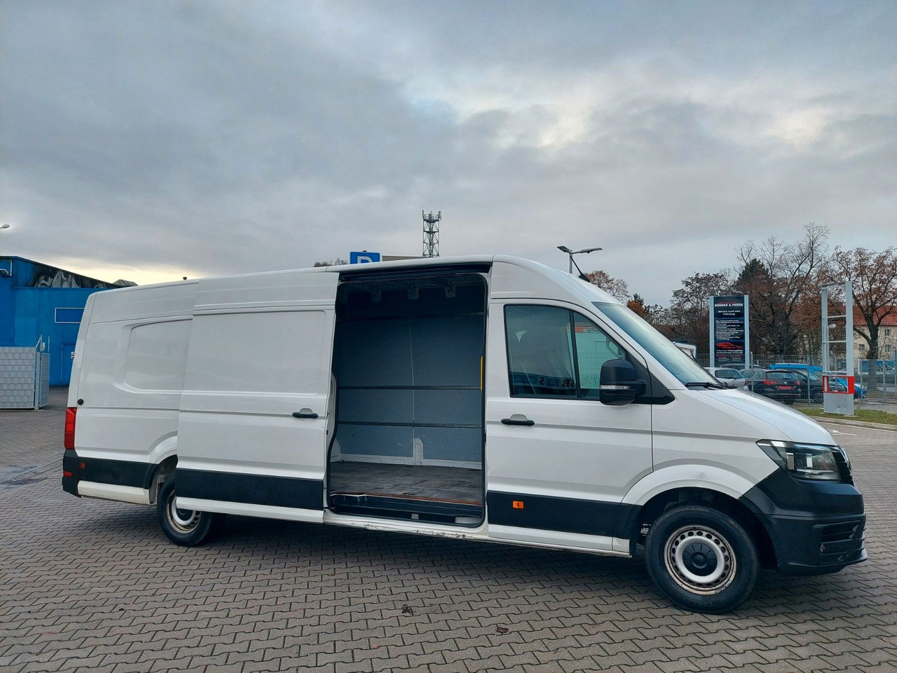 Volkswagen Crafter Kasten 35 lang plus Hochdach KLIMA - Mikrobus: zdjęcie 1 Volkswagen Crafter Kasten 35 lang plus Hochdach KLIMA - Mikrobus: zdjęcie 1