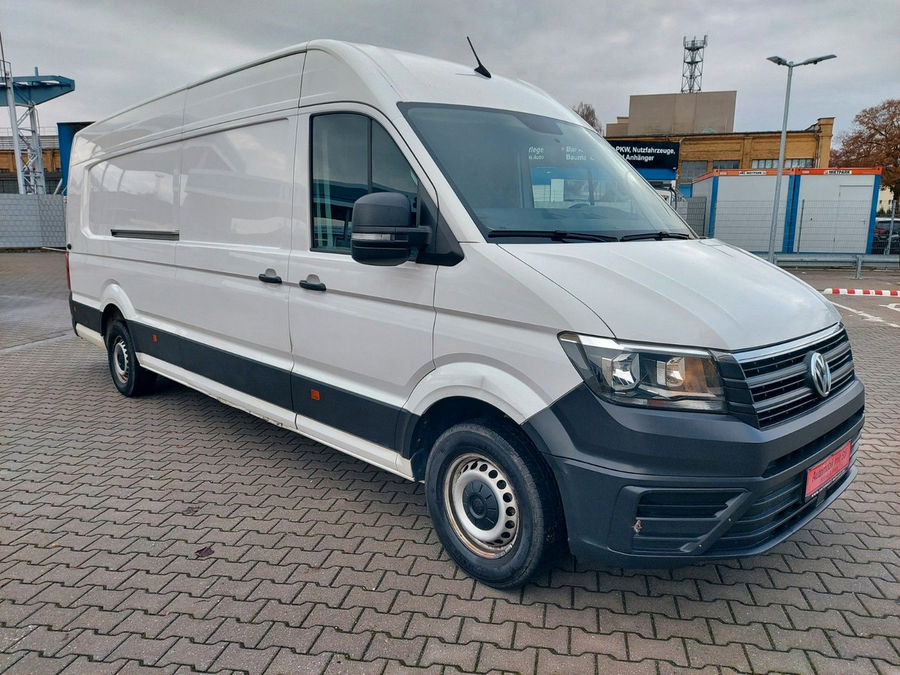 Volkswagen Crafter Kasten 35 lang plus Hochdach KLIMA - Mikrobus: zdjęcie 2 Volkswagen Crafter Kasten 35 lang plus Hochdach KLIMA - Mikrobus: zdjęcie 2