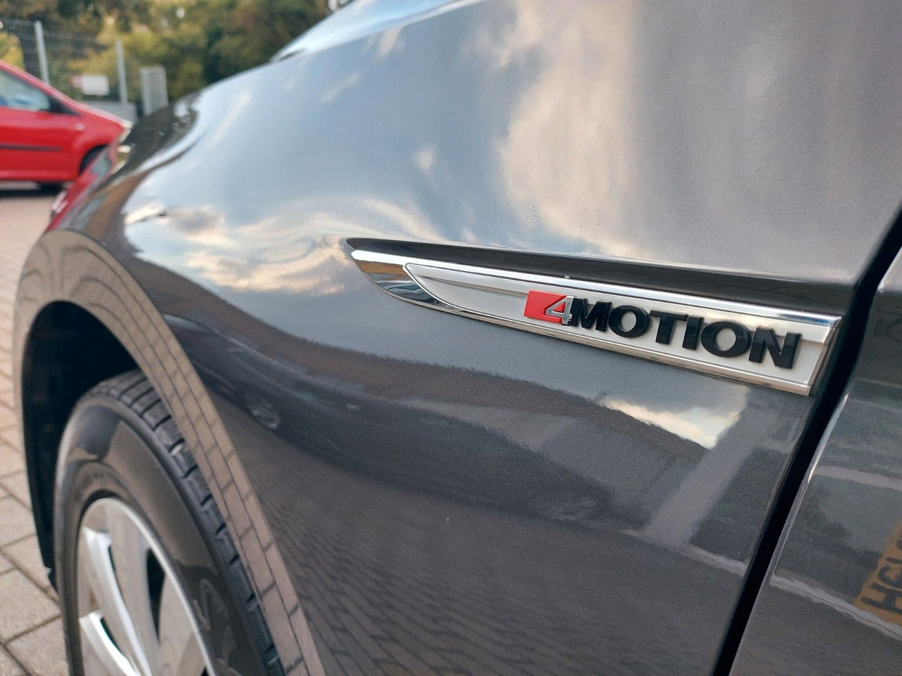 Volkswagen Passat Variant Highline 4Motion 4x4 Massage - Kombi: zdjęcie 2 Volkswagen Passat Variant Highline 4Motion 4x4 Massage - Kombi: zdjęcie 2