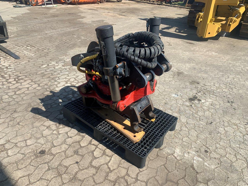 INDEXATOR R8 - Tiltrotator: zdjęcie 2 INDEXATOR R8 - Tiltrotator: zdjęcie 2