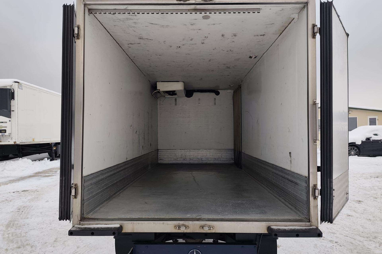 Mercedes-Benz Sprinter - Samochód osobowy: zdjęcie 5 Mercedes-Benz Sprinter - Samochód osobowy: zdjęcie 5