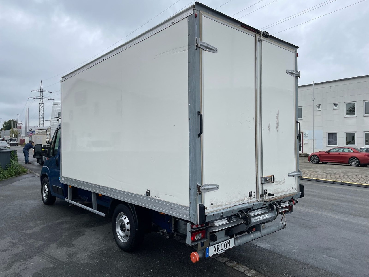 Fiat Ducato Maxi 35 130 L4H2 Koffer/LBW/AC/CAM/EU6d - Dostawczy kontener: zdjęcie 4 Fiat Ducato Maxi 35 130 L4H2 Koffer/LBW/AC/CAM/EU6d - Dostawczy kontener: zdjęcie 4