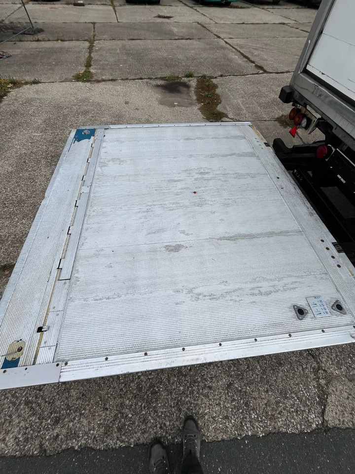 Schmitz Cargobull SCB*S3B/CARRIER/Vector1550/LBW/BÄR/2347h/13,4m - Naczepa chłodnia: zdjęcie 5 Schmitz Cargobull SCB*S3B/CARRIER/Vector1550/LBW/BÄR/2347h/13,4m - Naczepa chłodnia: zdjęcie 5