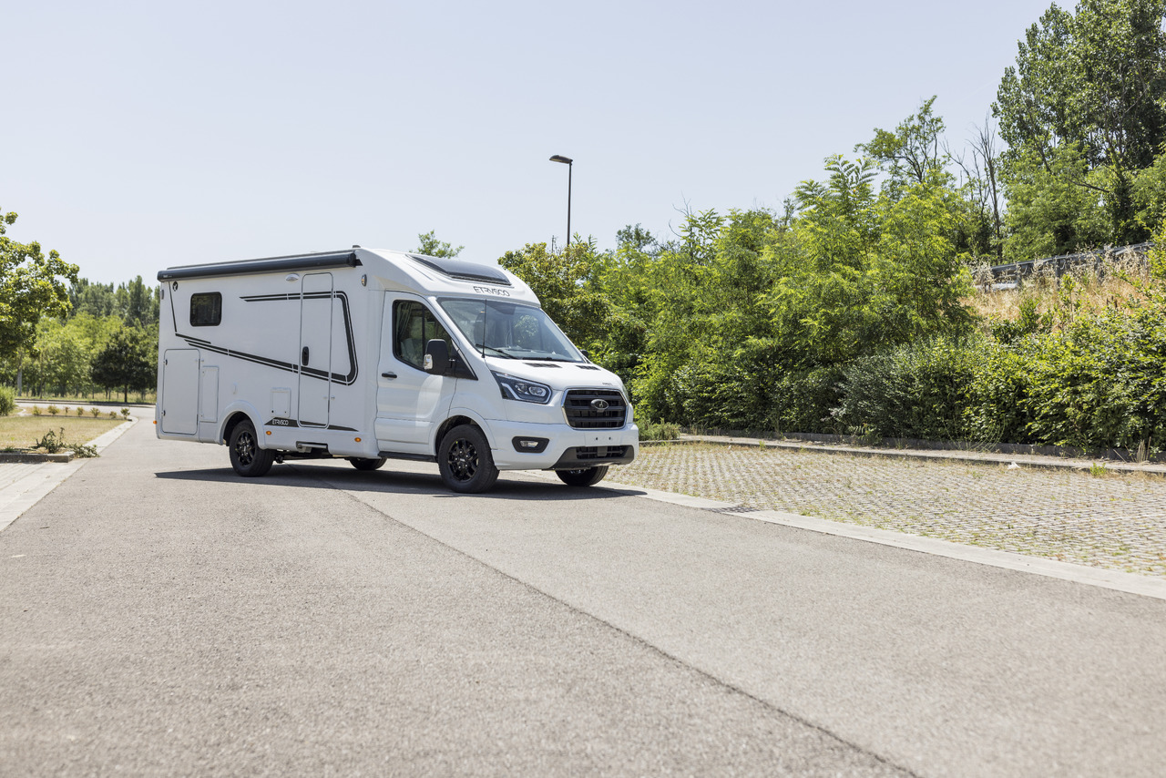 ETRUSCO Etrusco V 6.8 SCF - Kamper: zdjęcie 2 ETRUSCO Etrusco V 6.8 SCF - Kamper: zdjęcie 2