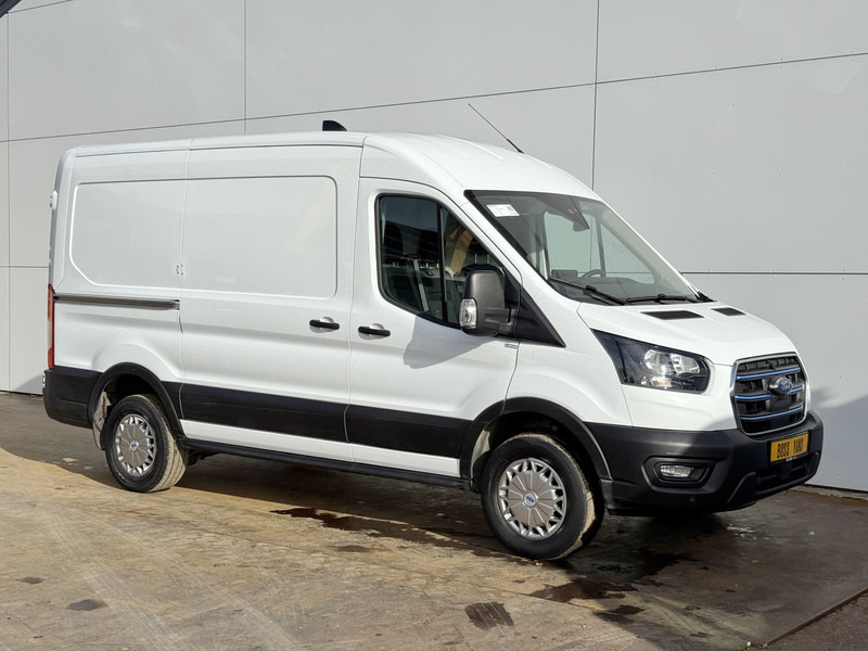 Ford E-Transit 390 75kWh 184PK 390 Elektrisch 75kWh 334km WLTP BEV Snelladen L2H2 Climate Control Tacho Carplay Camera Stoelverwarming Parkeersensoren voor achter Laadkabel - Furgon, Elektryczny samochód dostawczy: zdjęcie 4 Ford E-Transit 390 75kWh 184PK 390 Elektrisch 75kWh 334km WLTP BEV Snelladen L2H2 Climate Control Tacho Carplay Camera Stoelverwarming Parkeersensoren voor achter Laadkabel - Furgon, Elektryczny samochód dostawczy: zdjęcie 4