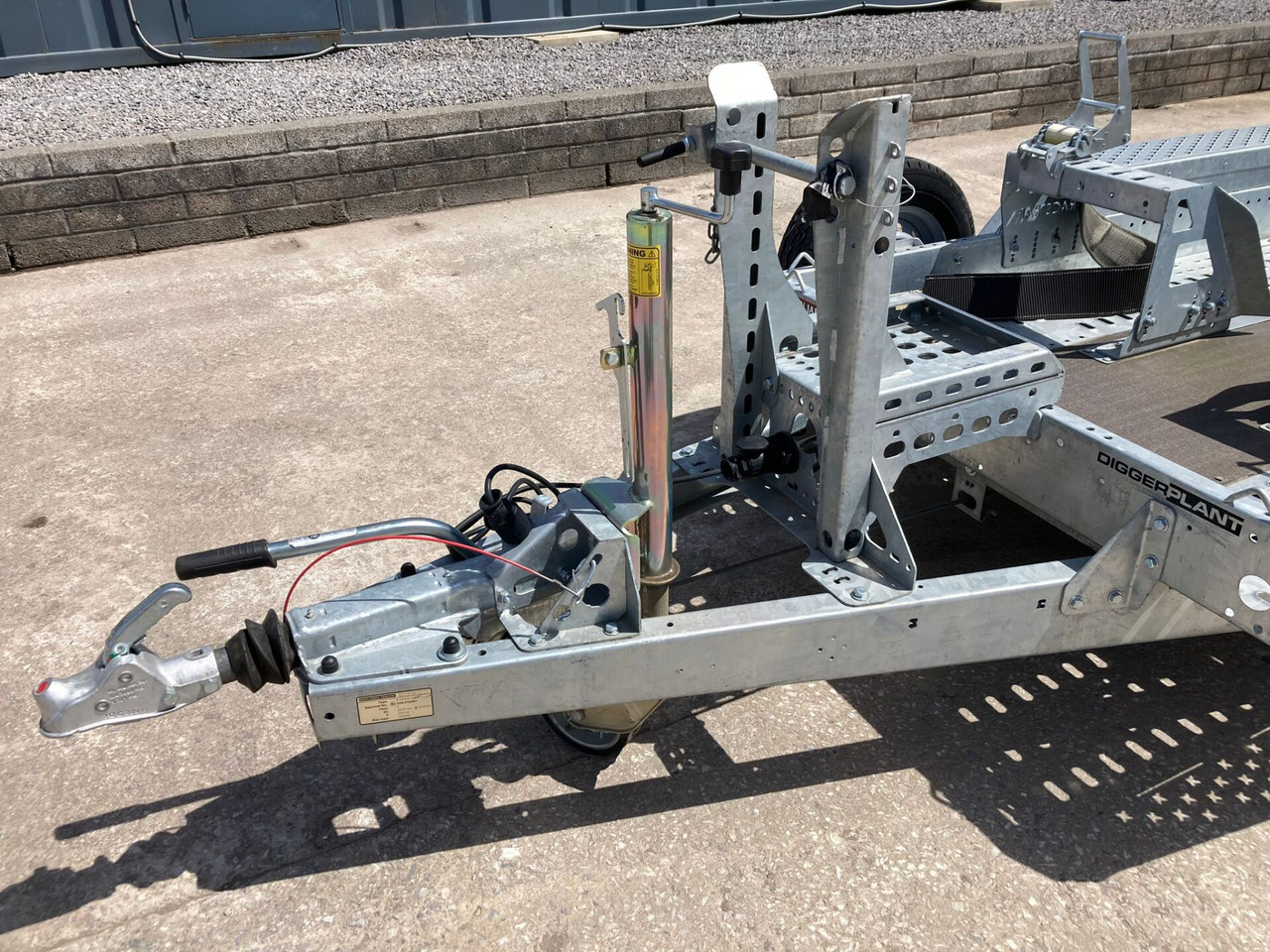 Przyczepa do transportu maszyn Brian James Trailers T-02-T: zdjęcie 9 Przyczepa do transportu maszyn Brian James Trailers T-02-T: zdjęcie 9