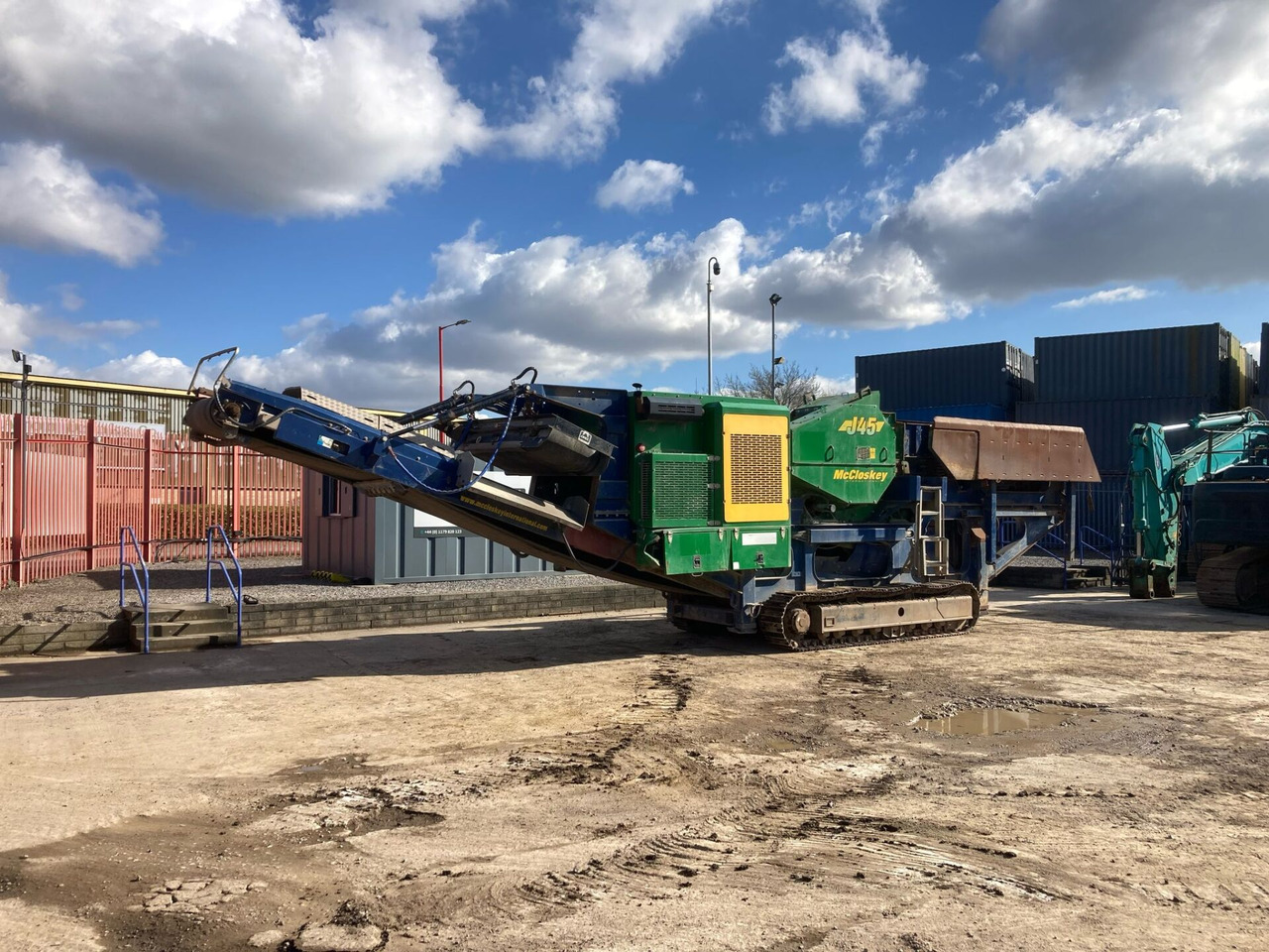McCloskey J45 - Kruszarka: zdjęcie 1 McCloskey J45 - Kruszarka: zdjęcie 1