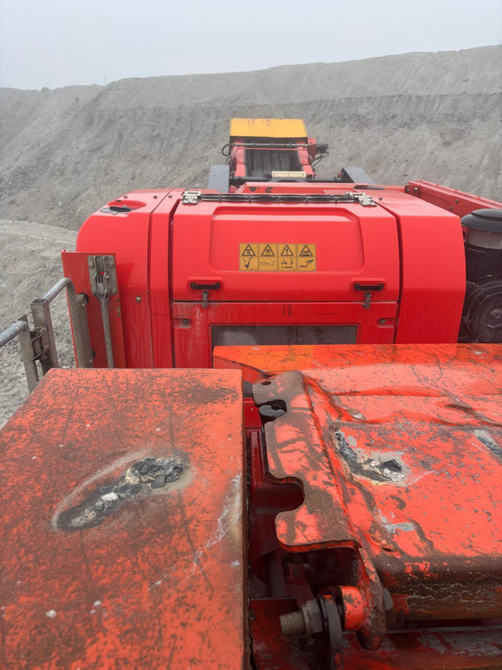 Kruszarka Terex Finlay J-1175: zdjęcie 15 Kruszarka Terex Finlay J-1175: zdjęcie 15