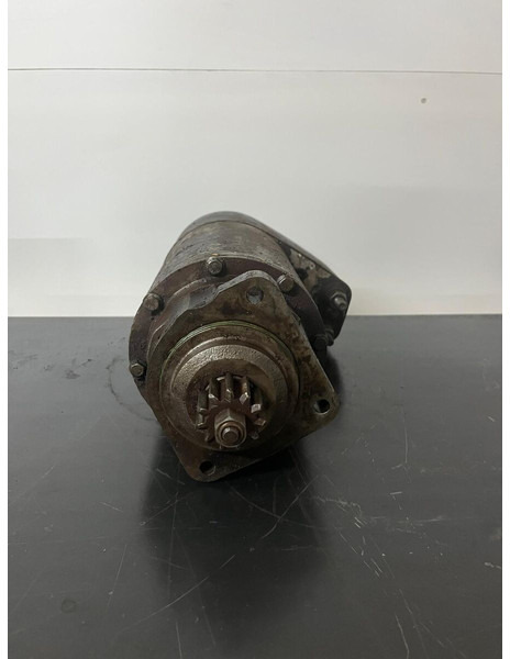 Liebherr - Części zamienne: zdjęcie 3 Liebherr - Części zamienne: zdjęcie 3