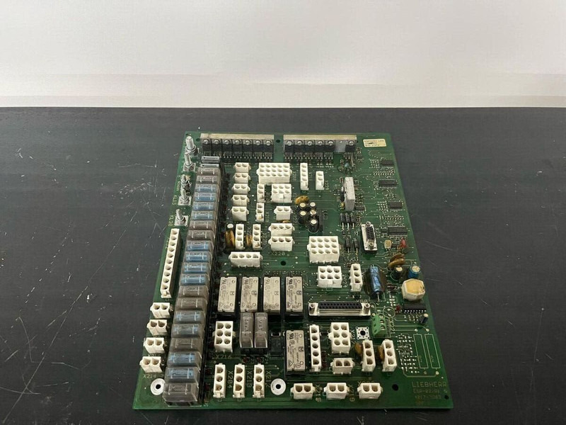 Liebherr A900 A904 A914 A924 A934 A944 A954 - Układ elektryczny: zdjęcie 1 Liebherr A900 A904 A914 A924 A934 A944 A954 - Układ elektryczny: zdjęcie 1