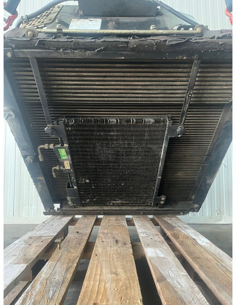 Liebherr A904 Li/A904C Li/R904/R904C - Chłodnica: zdjęcie 3 Liebherr A904 Li/A904C Li/R904/R904C - Chłodnica: zdjęcie 3