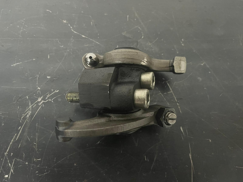 Liebherr - Silnik i części: zdjęcie 1 Liebherr - Silnik i części: zdjęcie 1