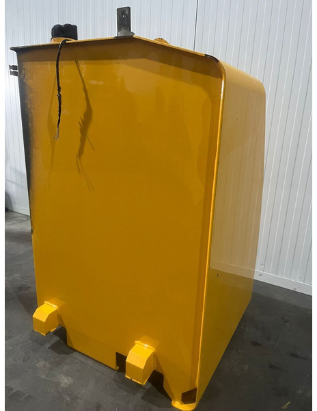 Liebherr - Zbiornik paliwa: zdjęcie 3 Liebherr - Zbiornik paliwa: zdjęcie 3