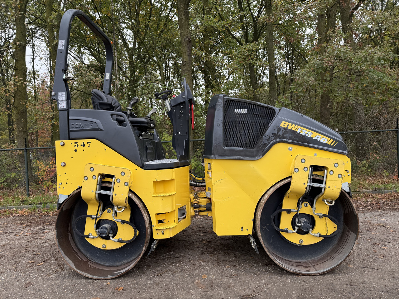 BOMAG BW138AD-5 - Kompaktor: zdjęcie 5 BOMAG BW138AD-5 - Kompaktor: zdjęcie 5