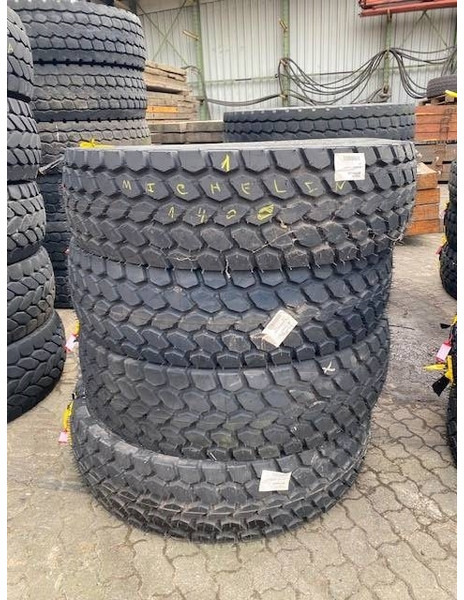 REIFEN Kran Tyres crane - Żuraw przeładunkowy do Maszyn budowlanych: zdjęcie 2 REIFEN Kran Tyres crane - Żuraw przeładunkowy do Maszyn budowlanych: zdjęcie 2