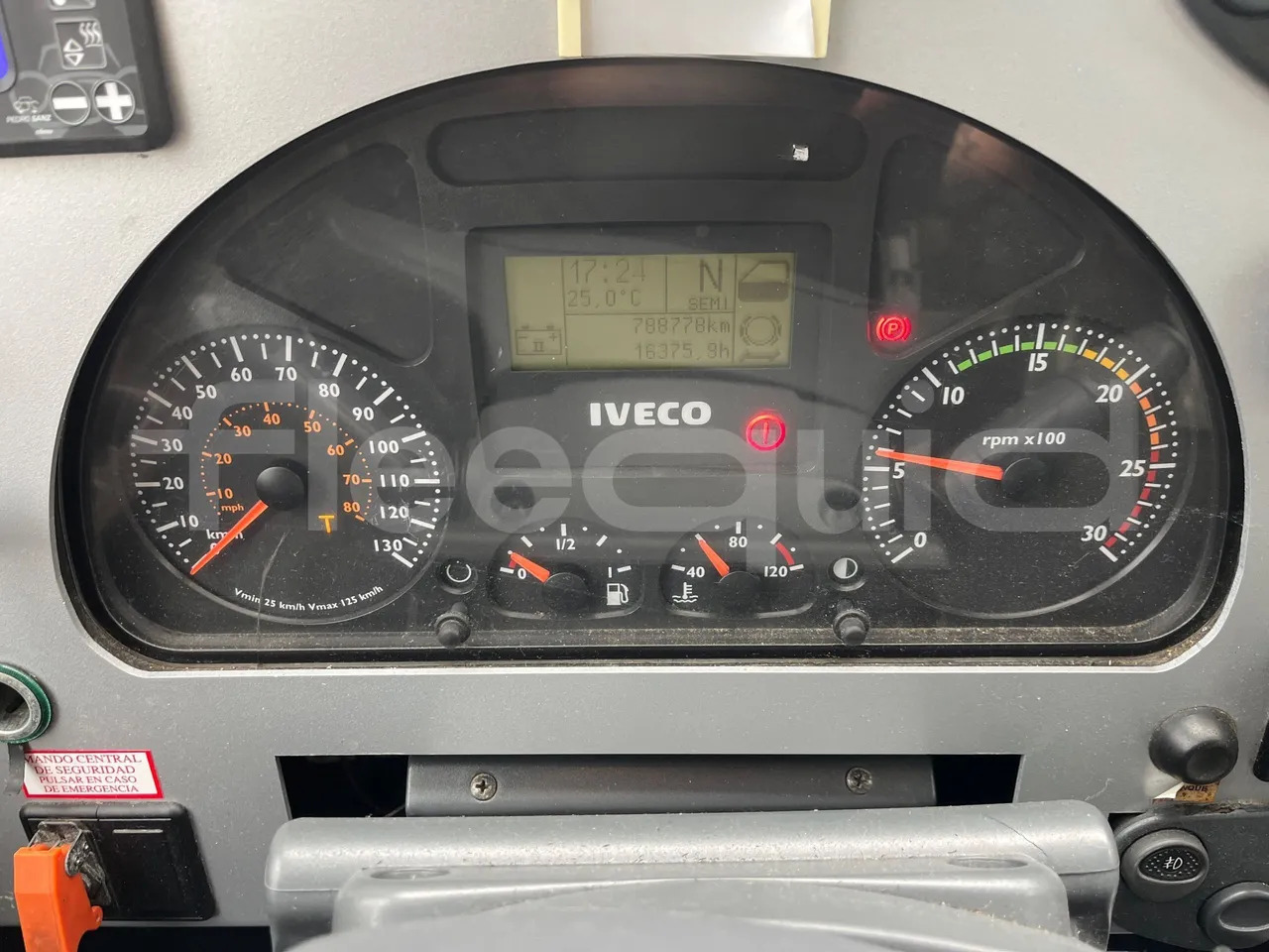 Irisbus 397E.12 - Turystyczny autobus: zdjęcie 3 Irisbus 397E.12 - Turystyczny autobus: zdjęcie 3