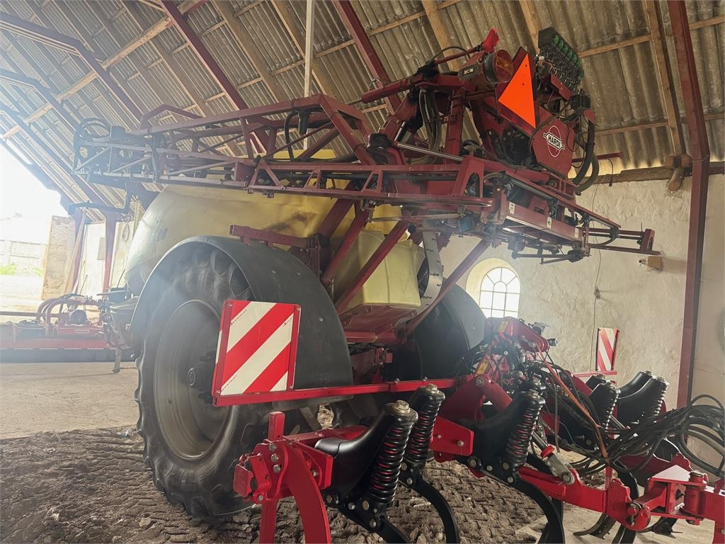 Hardi NAVIGATOR 6000L - Opryskiwacz przyczepiany: zdjęcie 2 Hardi NAVIGATOR 6000L - Opryskiwacz przyczepiany: zdjęcie 2