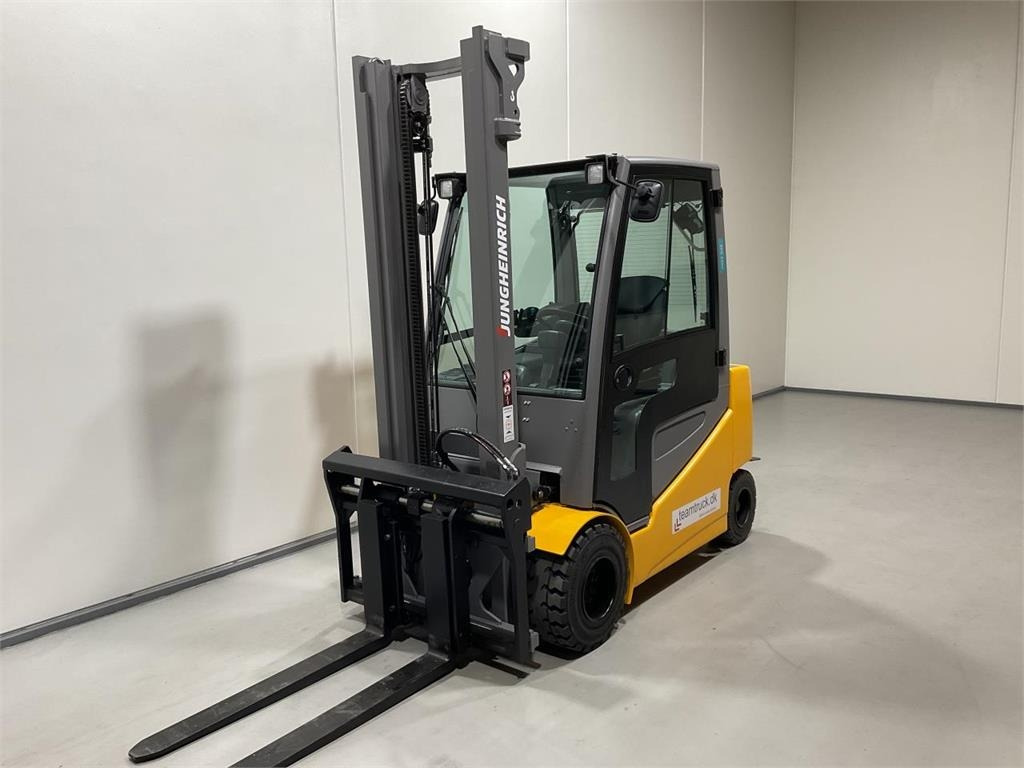 Jungheinrich EFG S30 - Wózek widłowy elektryczny: zdjęcie 4 Jungheinrich EFG S30 - Wózek widłowy elektryczny: zdjęcie 4