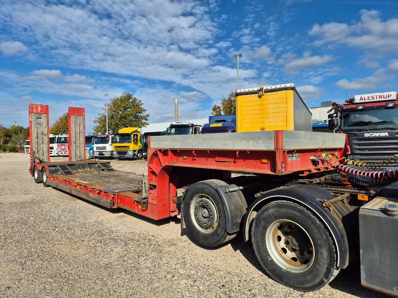Nooteboom Machine trailer W/ extendable bed & Hyd Ramps - Naczepa niskopodwoziowa: zdjęcie 2 Nooteboom Machine trailer W/ extendable bed & Hyd Ramps - Naczepa niskopodwoziowa: zdjęcie 2