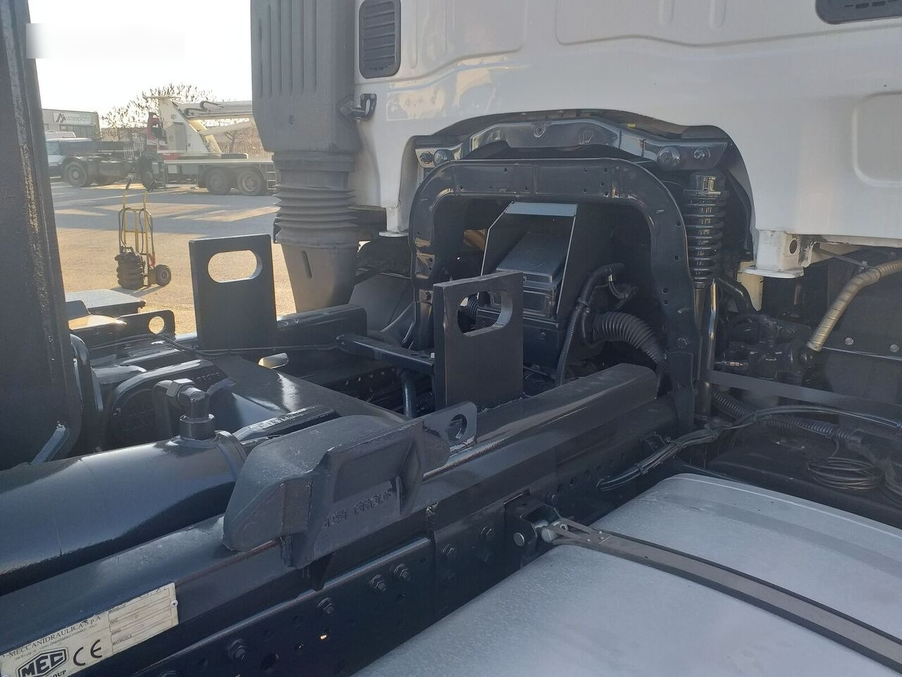 IVECO STRALIS AT260S42Y/PS - Ciężarówka hakowiec: zdjęcie 5 IVECO STRALIS AT260S42Y/PS - Ciężarówka hakowiec: zdjęcie 5